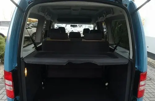 VOLKSWAGEN Caddy California 