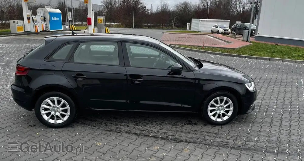 AUDI A3 Sportback 1.6 TDI sport