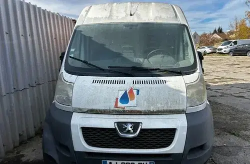 PEUGEOT Boxer 