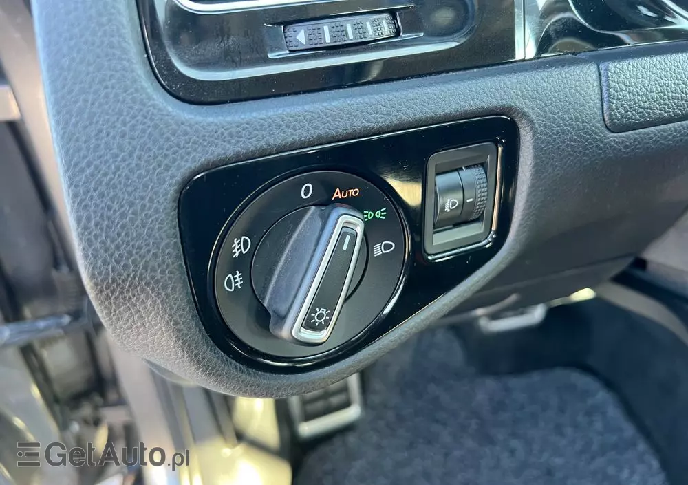 VOLKSWAGEN Golf VII 1.4 TSI BMT Highline DSG