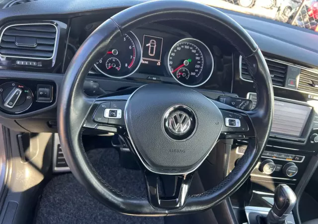 VOLKSWAGEN Golf VII 1.4 TSI BMT Highline DSG
