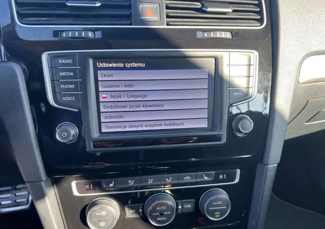 VOLKSWAGEN Golf VII 1.4 TSI BMT Highline DSG