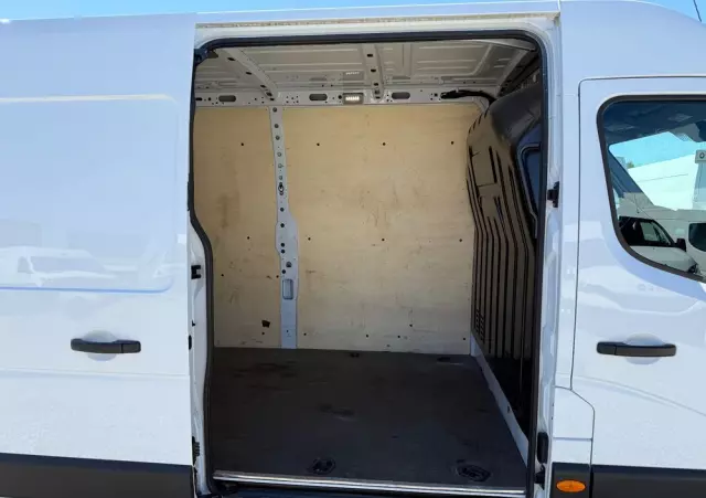 RENAULT 2023/MASTER/L3H2/135KM/Klima/tempomat/multifunkcja/Bliss/ 