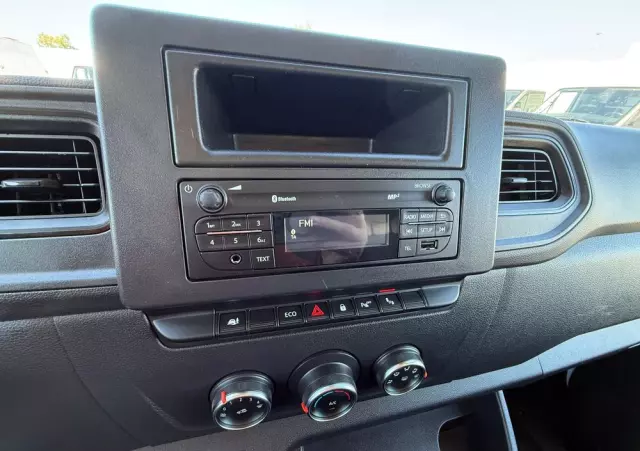 RENAULT 2023/MASTER/L3H2/135KM/Klima/tempomat/multifunkcja/Bliss/ 