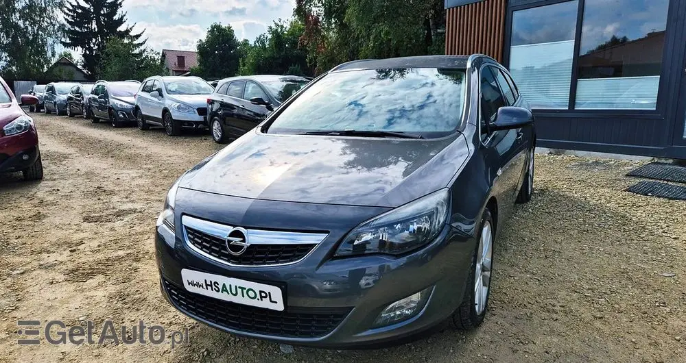 OPEL Astra IV 1.4 T Cosmo