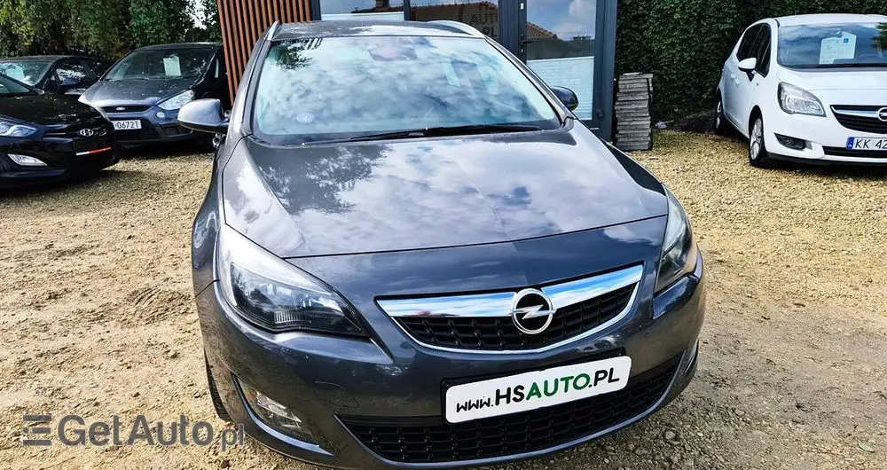 OPEL Astra IV 1.4 T Cosmo