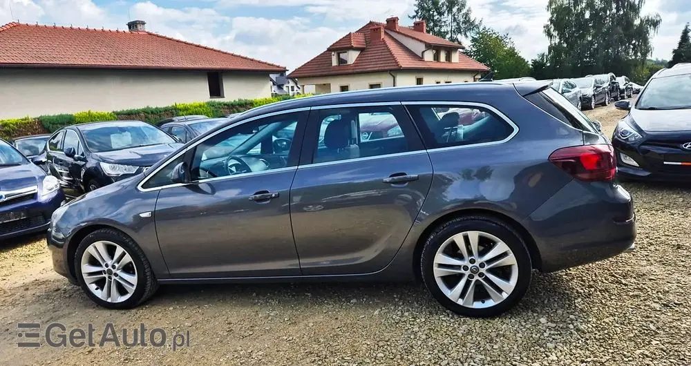 OPEL Astra IV 1.4 T Cosmo