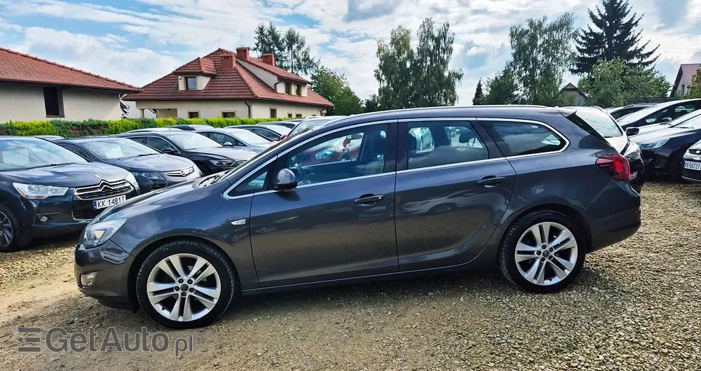 OPEL Astra IV 1.4 T Cosmo