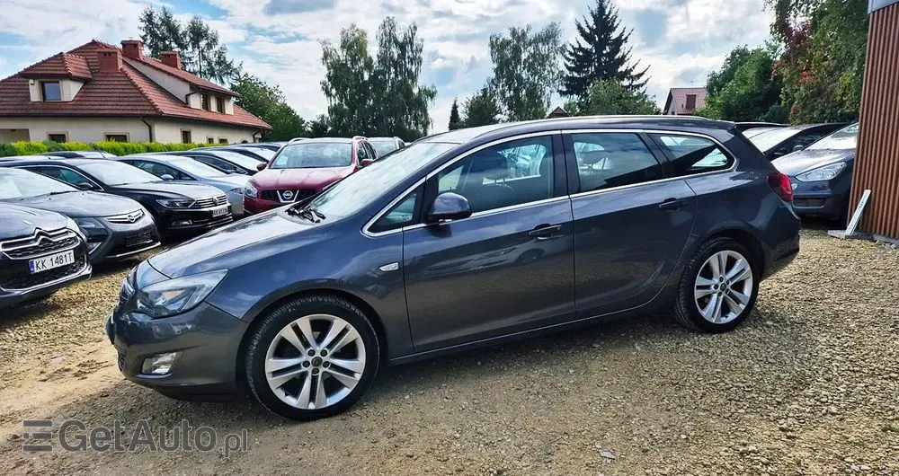 OPEL Astra IV 1.4 T Cosmo