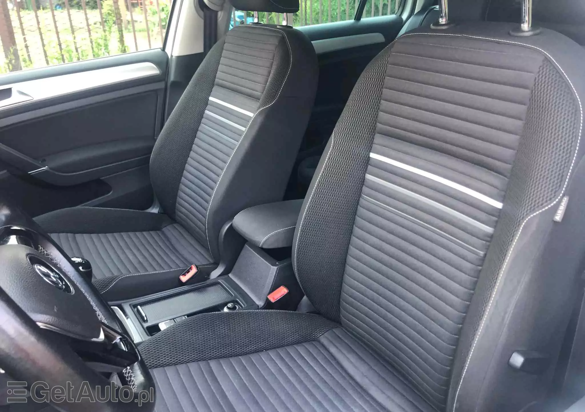 VOLKSWAGEN Golf 2.0 TDI BlueMotion Technology Cup