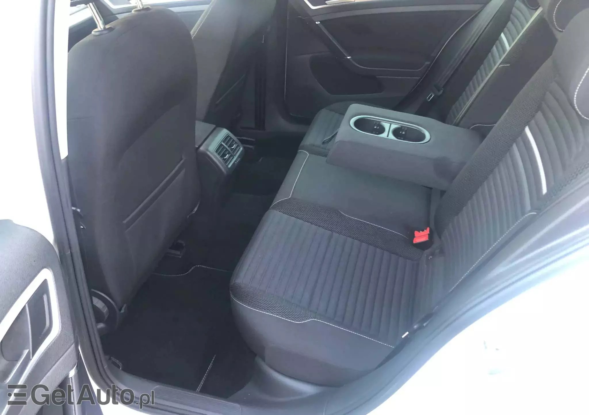 VOLKSWAGEN Golf 2.0 TDI BlueMotion Technology Cup