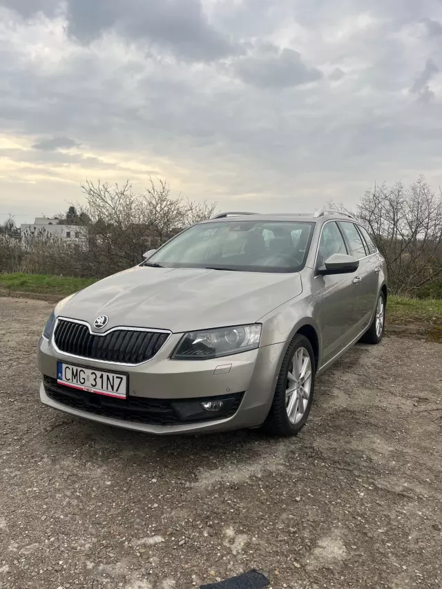 SKODA Octavia 