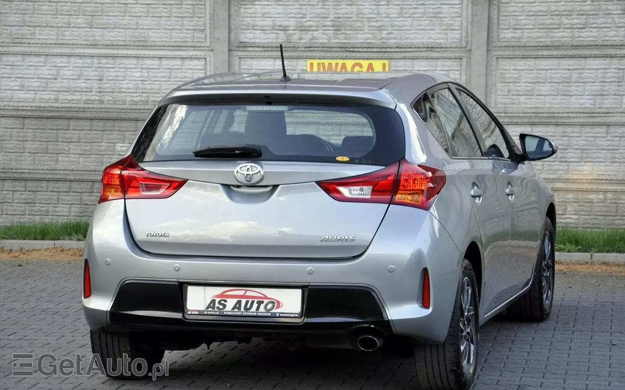TOYOTA Auris 1.6 Premium Comfort