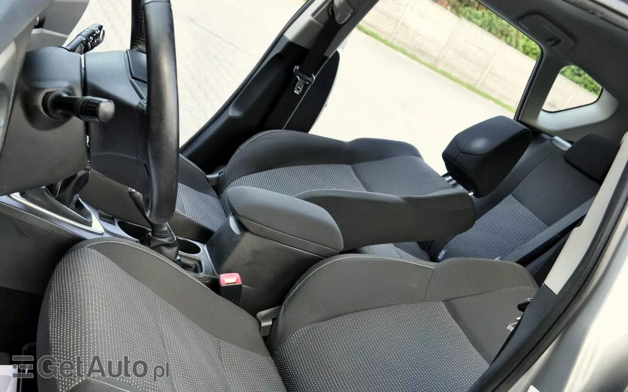 TOYOTA Auris 1.6 Premium Comfort