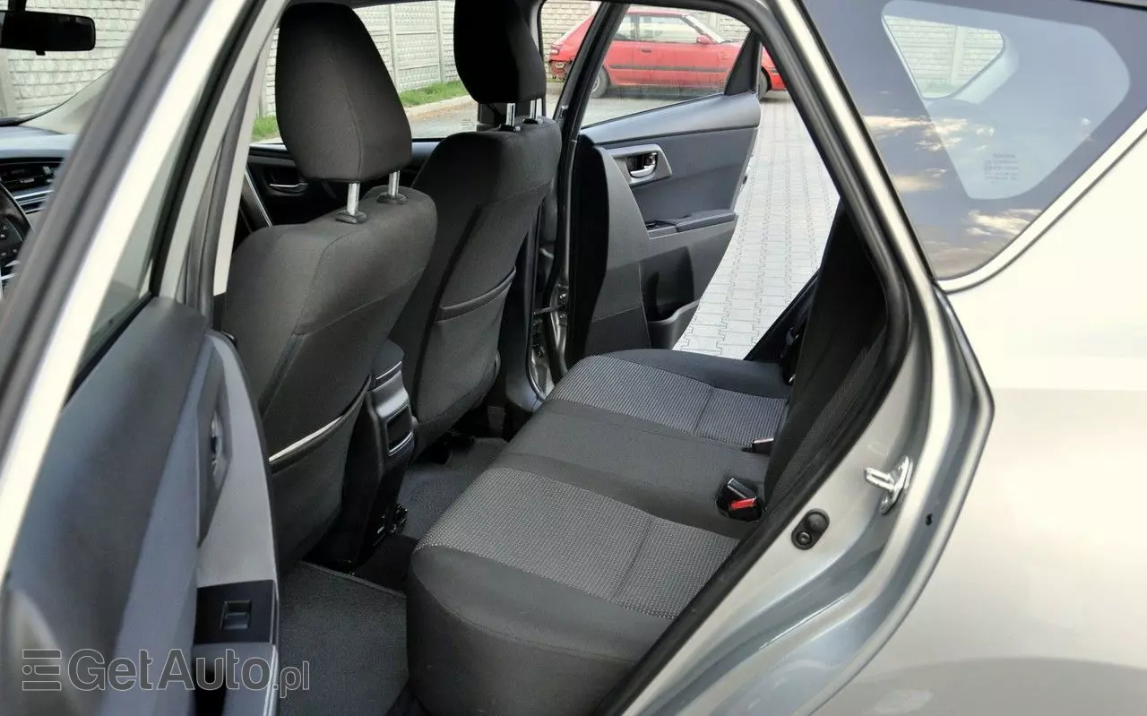 TOYOTA Auris 1.6 Premium Comfort
