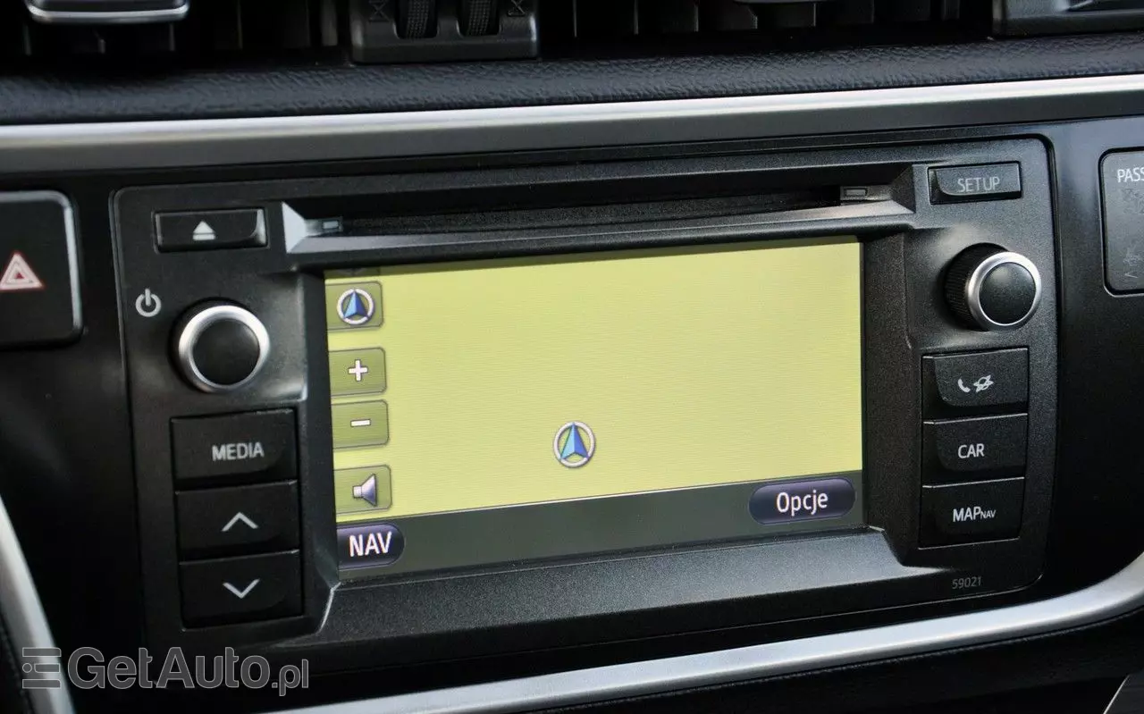 TOYOTA Auris 1.6 Premium Comfort