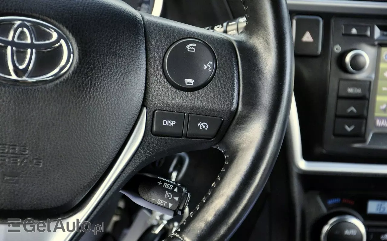 TOYOTA Auris 1.6 Premium Comfort