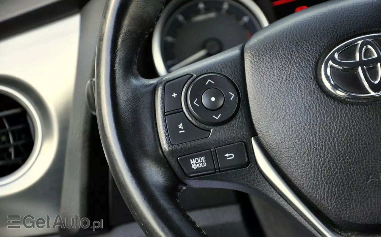 TOYOTA Auris 1.6 Premium Comfort