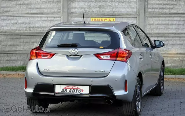 TOYOTA Auris 1.6 Premium Comfort
