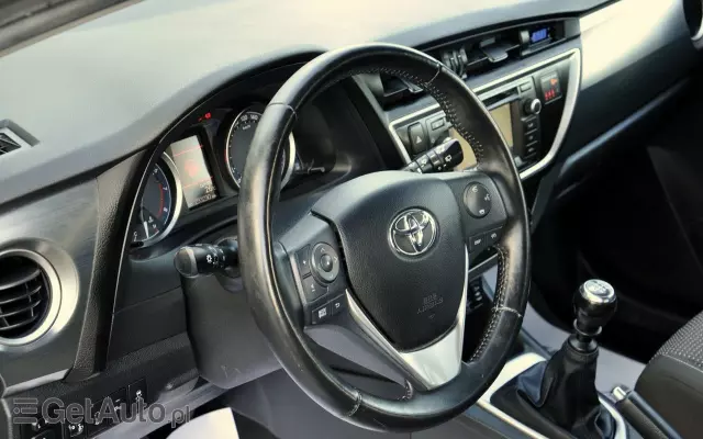 TOYOTA Auris 1.6 Premium Comfort