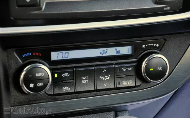 TOYOTA Auris 1.6 Premium Comfort