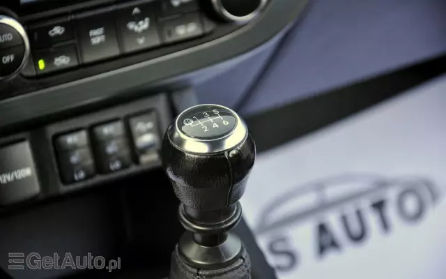 TOYOTA Auris 1.6 Premium Comfort