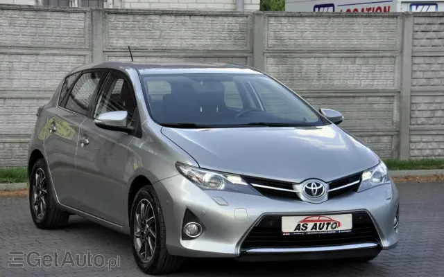 TOYOTA Auris 1.6 Premium Comfort