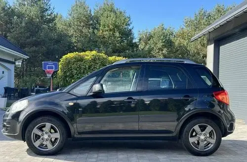 SUZUKI SX4 