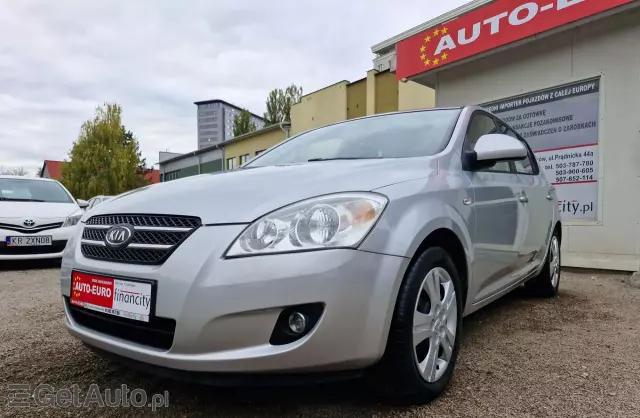 KIA Ceed 1.6 CVVT (122 KM)