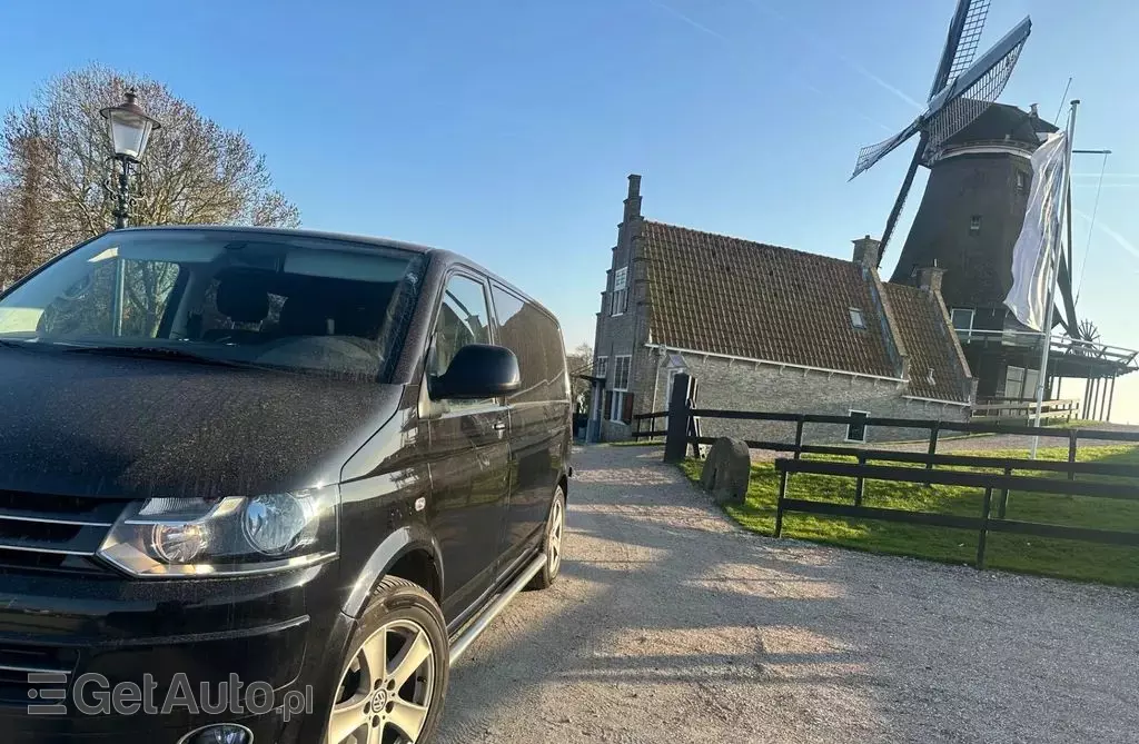 VOLKSWAGEN TRANSPORTER 