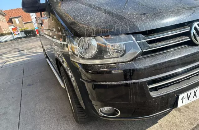 VOLKSWAGEN TRANSPORTER 