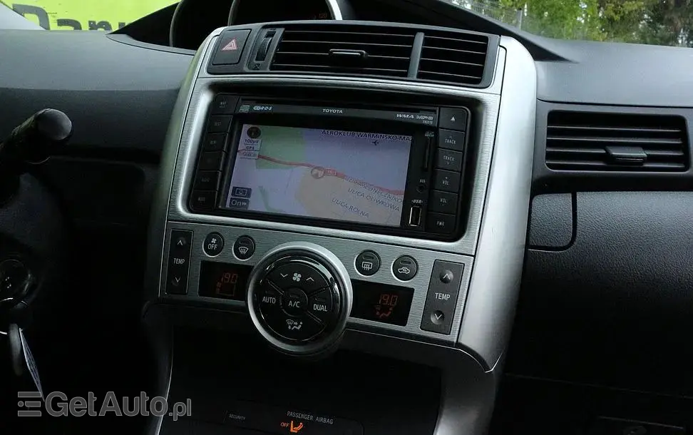 TOYOTA Verso 1.6 Sol