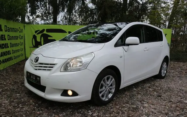 TOYOTA Verso 1.6 Sol