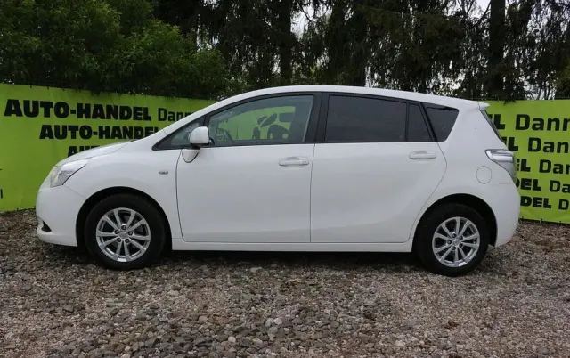 TOYOTA Verso 1.6 Sol