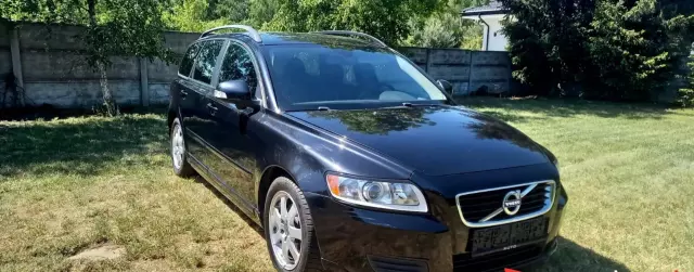 VOLVO V50 1.6 D DRIVe (109 KM)