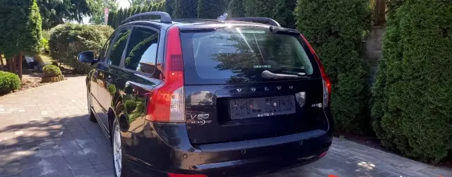 VOLVO V50 1.6 D DRIVe (109 KM)