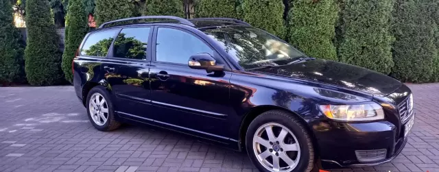 VOLVO V50 1.6 D DRIVe (109 KM)