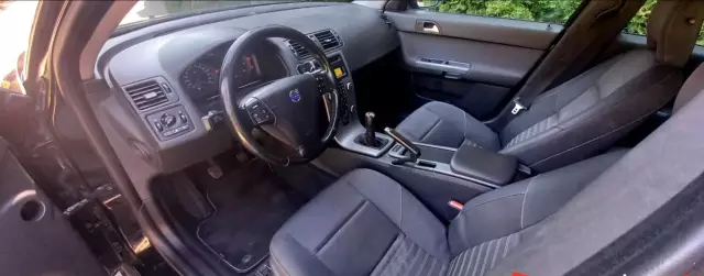 VOLVO V50 1.6 D DRIVe (109 KM)