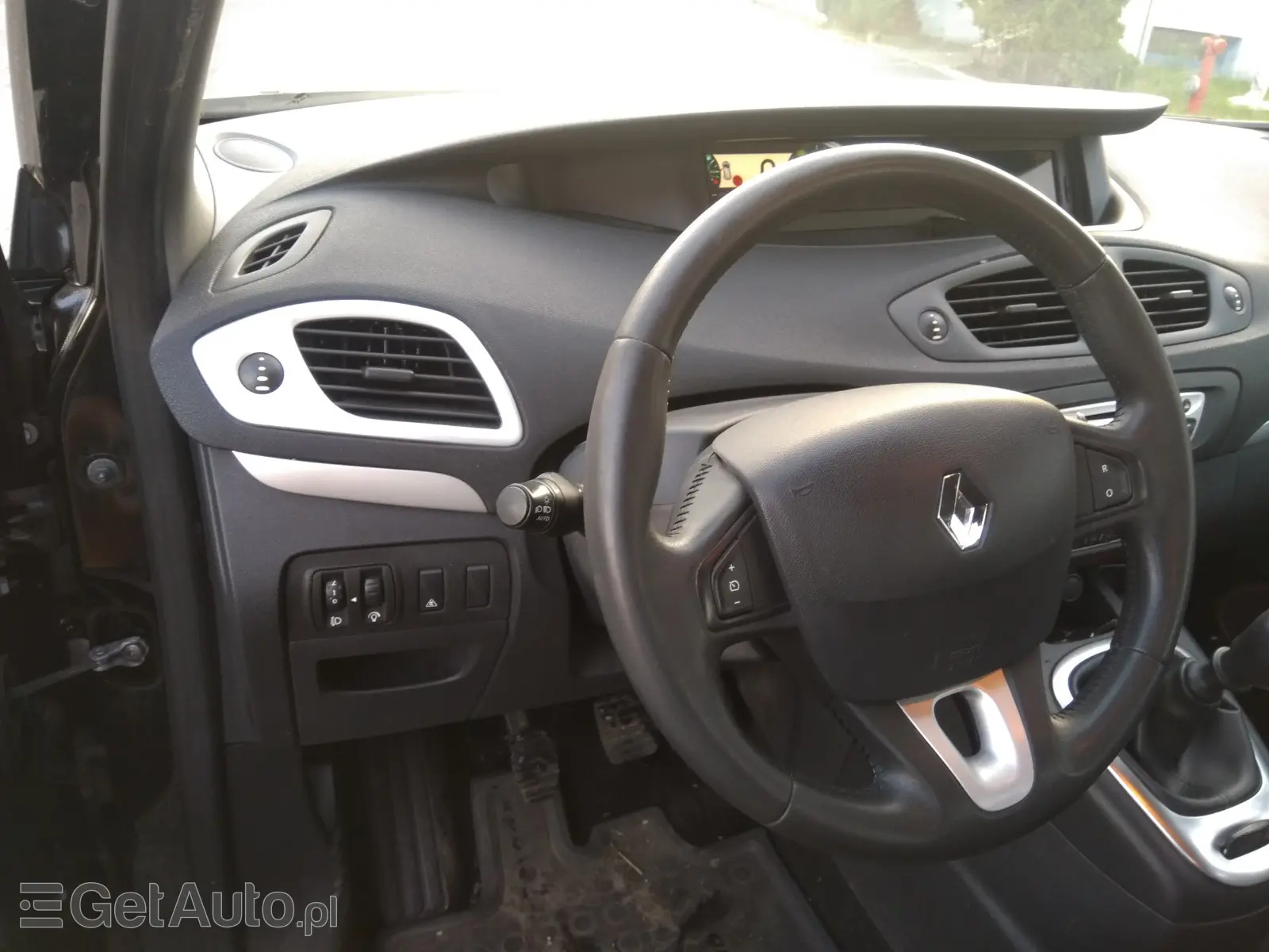 RENAULT Scenic Tomtom SL 110