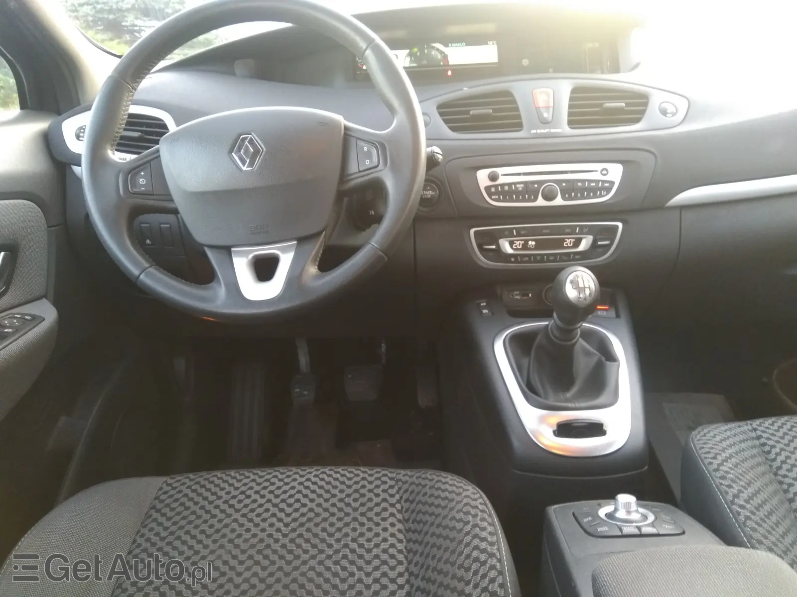RENAULT Scenic Tomtom SL 110