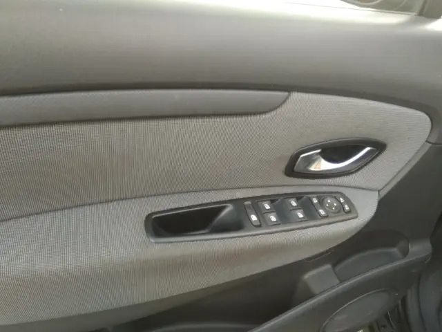 RENAULT Scenic Tomtom SL 110