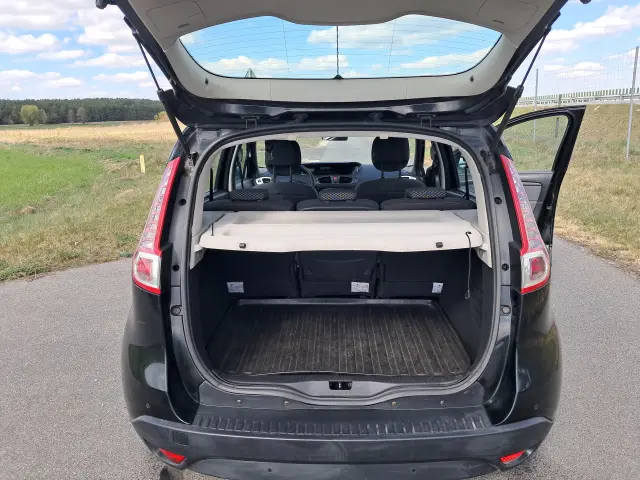 RENAULT Scenic Tomtom SL 110