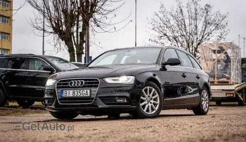 AUDI A4 