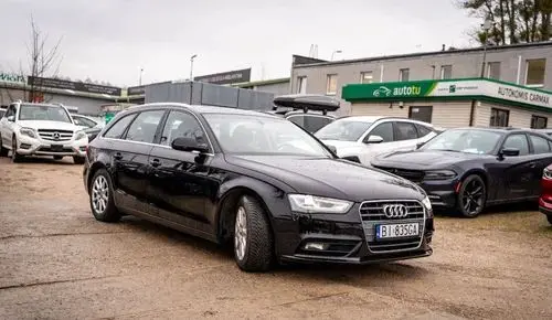 AUDI A4 