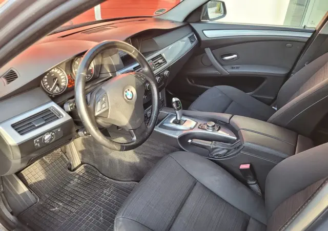 BMW Seria 5 520d