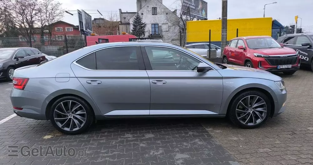 SKODA Superb 2.0 TSI 4x4 L&K DSG
