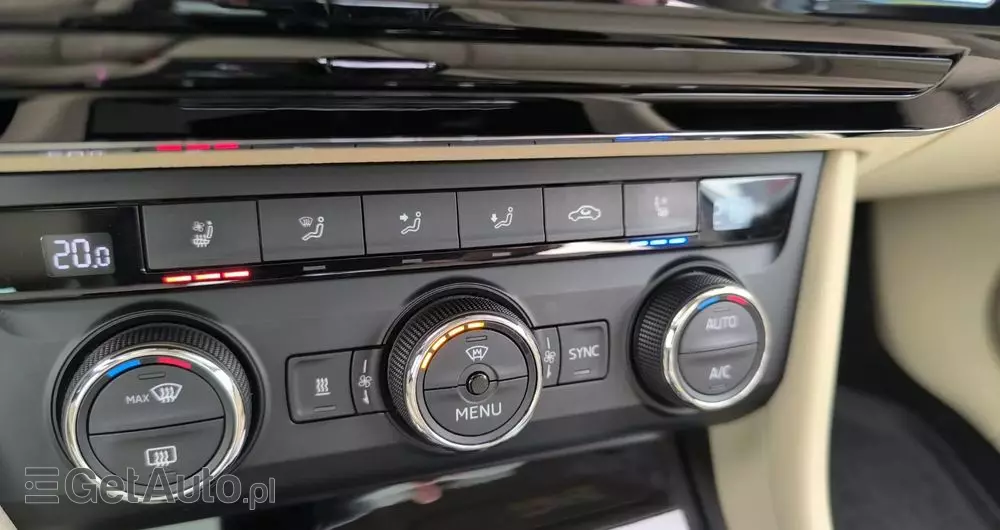 SKODA Superb 2.0 TSI 4x4 L&K DSG