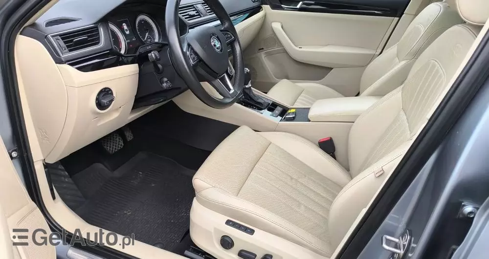 SKODA Superb 2.0 TSI 4x4 L&K DSG