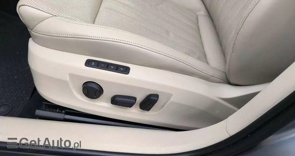 SKODA Superb 2.0 TSI 4x4 L&K DSG