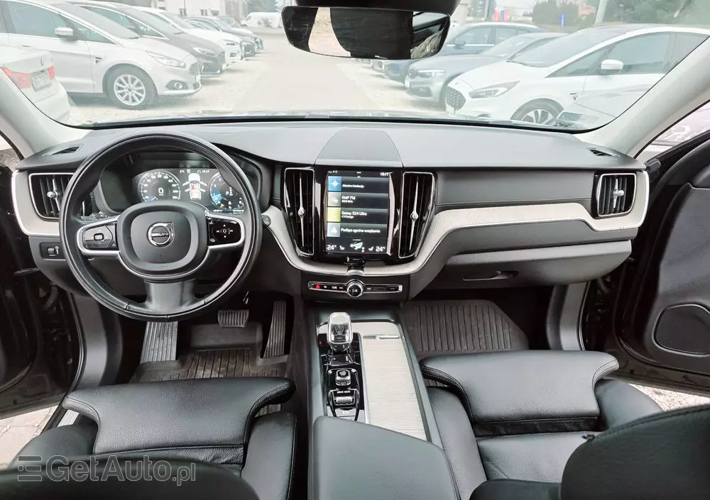 VOLVO XC 60 B5 B AWD Inscription